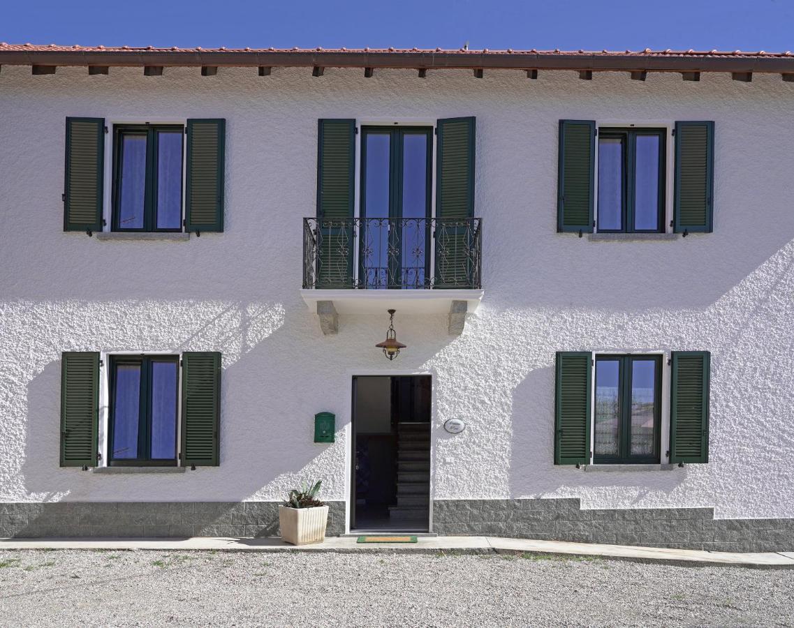 Cascina Riva Hotel Leggiuno Exterior photo